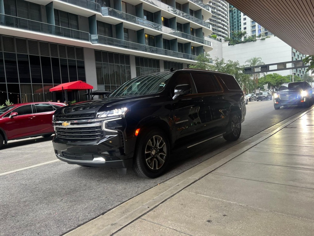 Limousine Service in Miami
