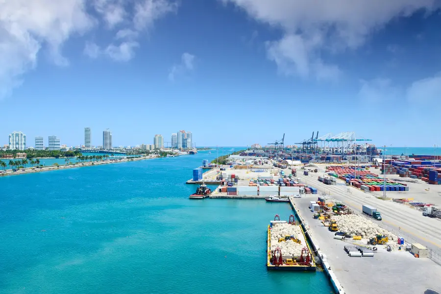 Our Limo Service from Ft Lauderdale Airport to Port of Miami