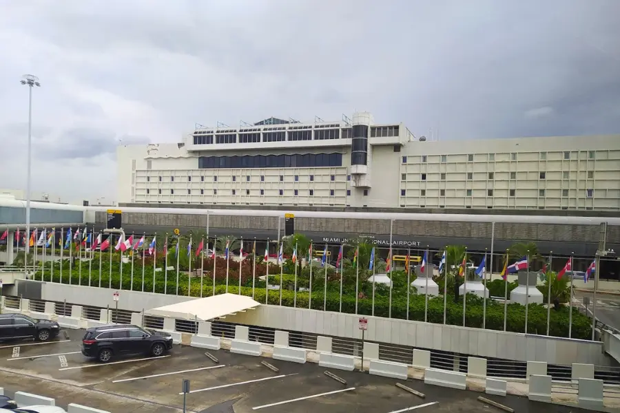 Airport Limo Service Coral Springs